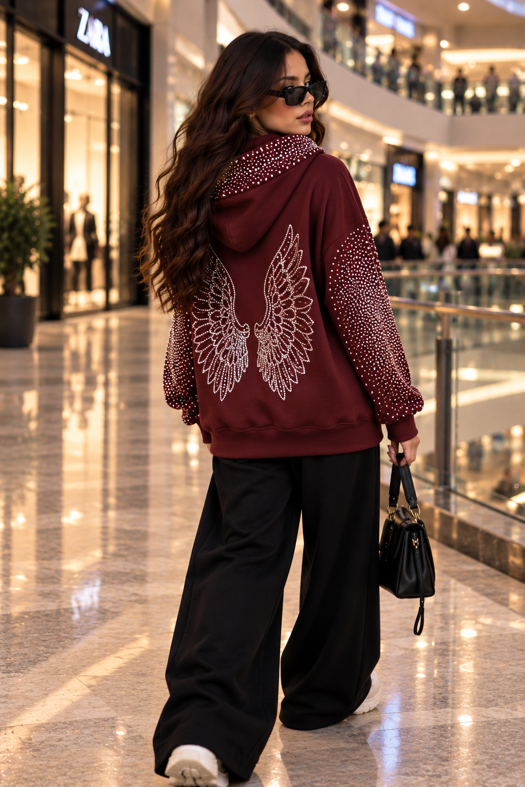 Fly Ring Hoodie — Trendy Tomorrow — صورة 2