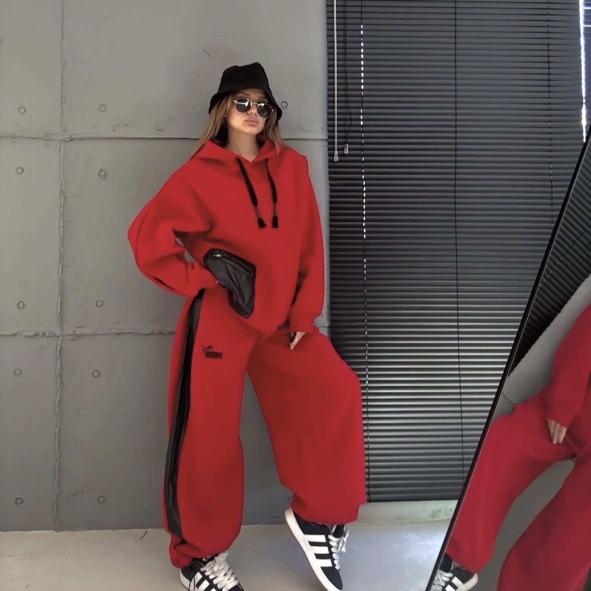 Tracksuit Set — Trendy Tomorrow — صورة 9